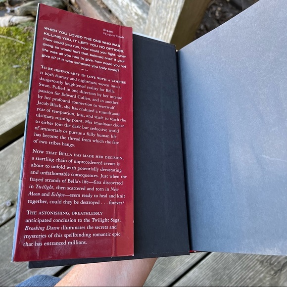 🌷 Breaking Dawn First Edition Hardcover Book By Stephanie Meyer - Picture 2 of 16